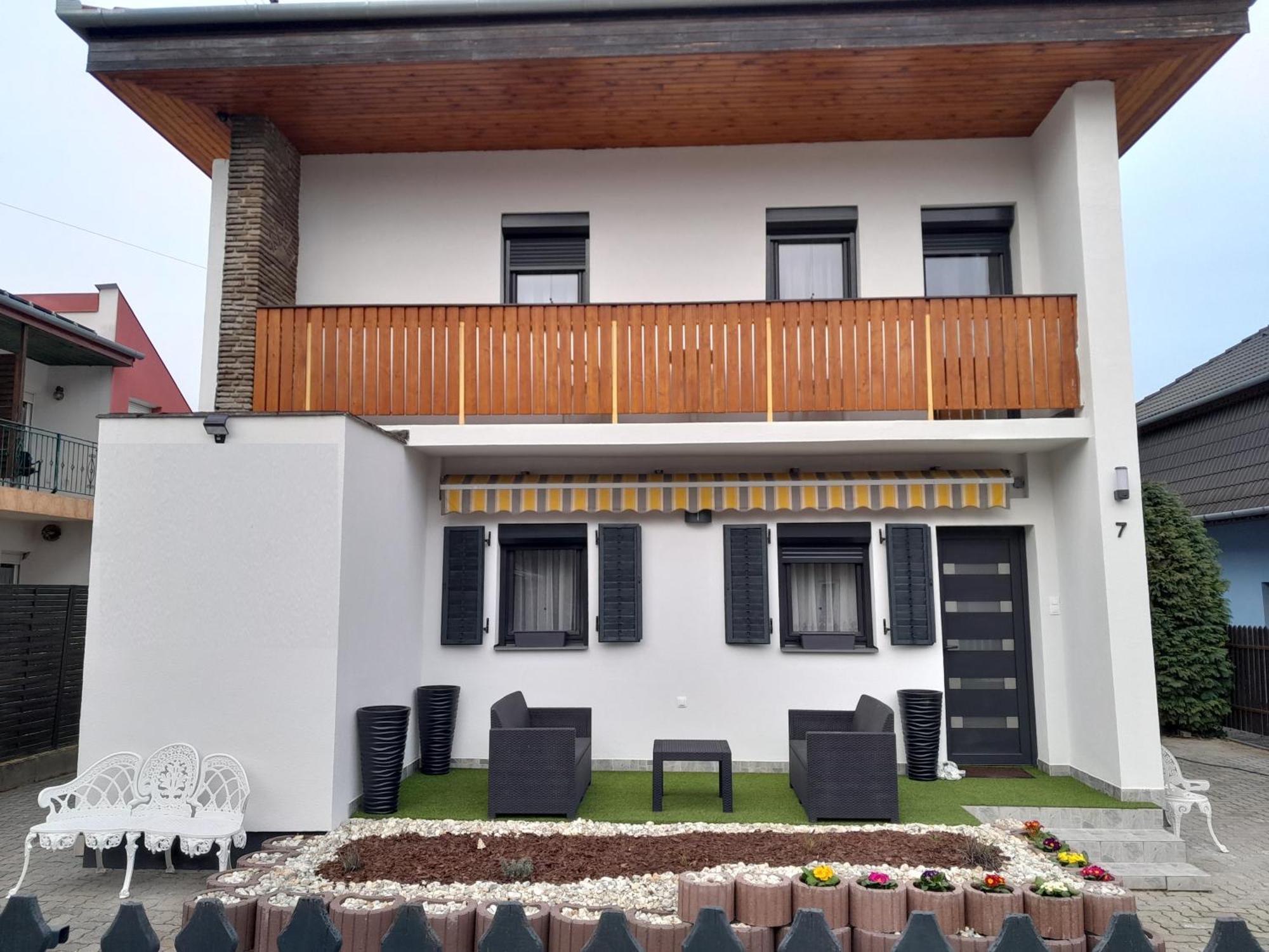 Nyirfa Apartmanhaz Залакарош Екстер'єр фото