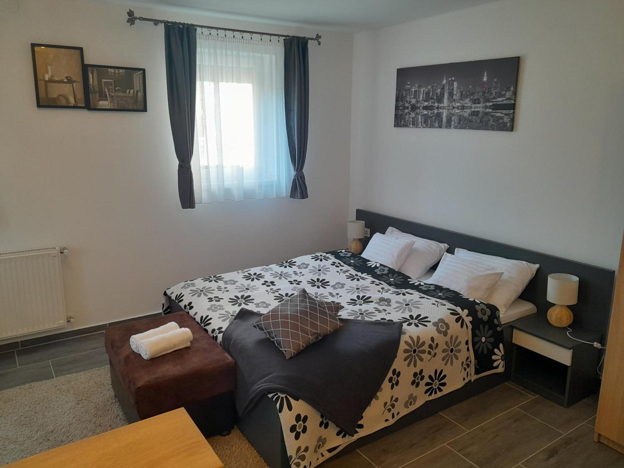 Nyirfa Apartmanhaz Залакарош Екстер'єр фото